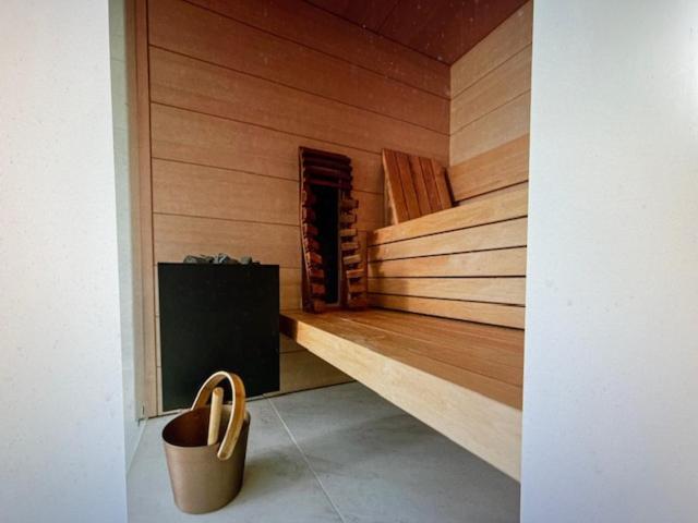 Schravenhoek Met Indoorzwembad En Sauna فيرن المظهر الخارجي الصورة